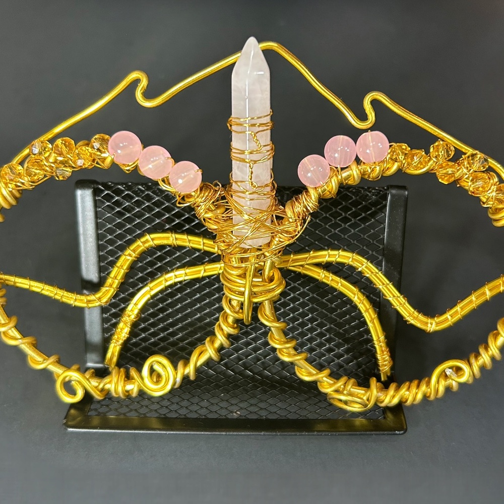 ROSE QUARTZ GOLDEN WIRE FRAMES